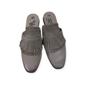 OTBT Women's Gleam Stone Leather Mule